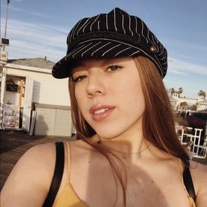 Meet your Posher, Aleah